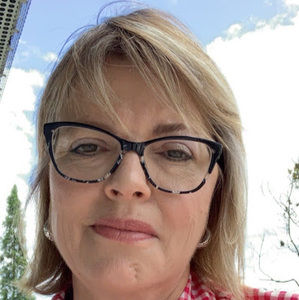 Meet your Posher, Sue